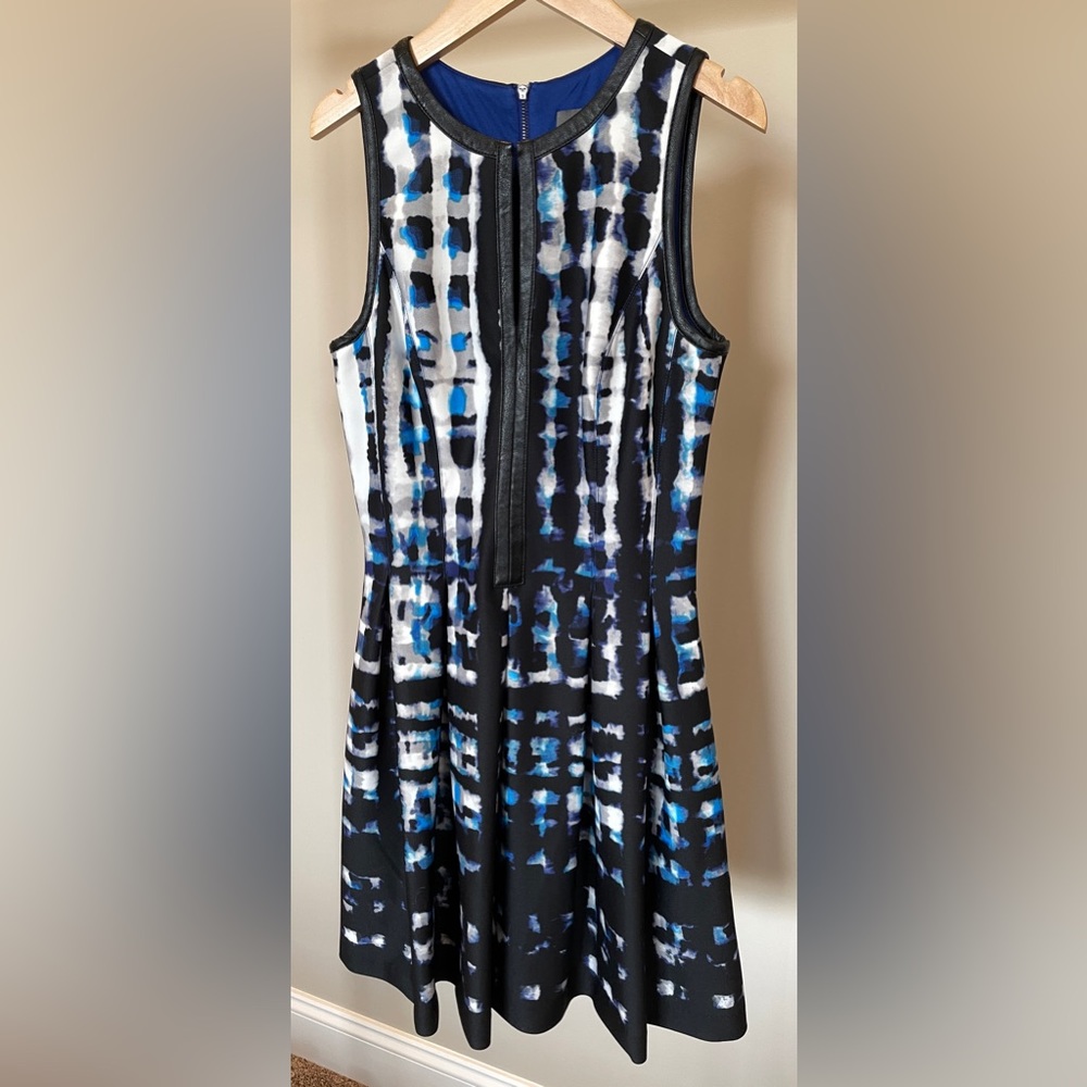 Vince Camuto Dress